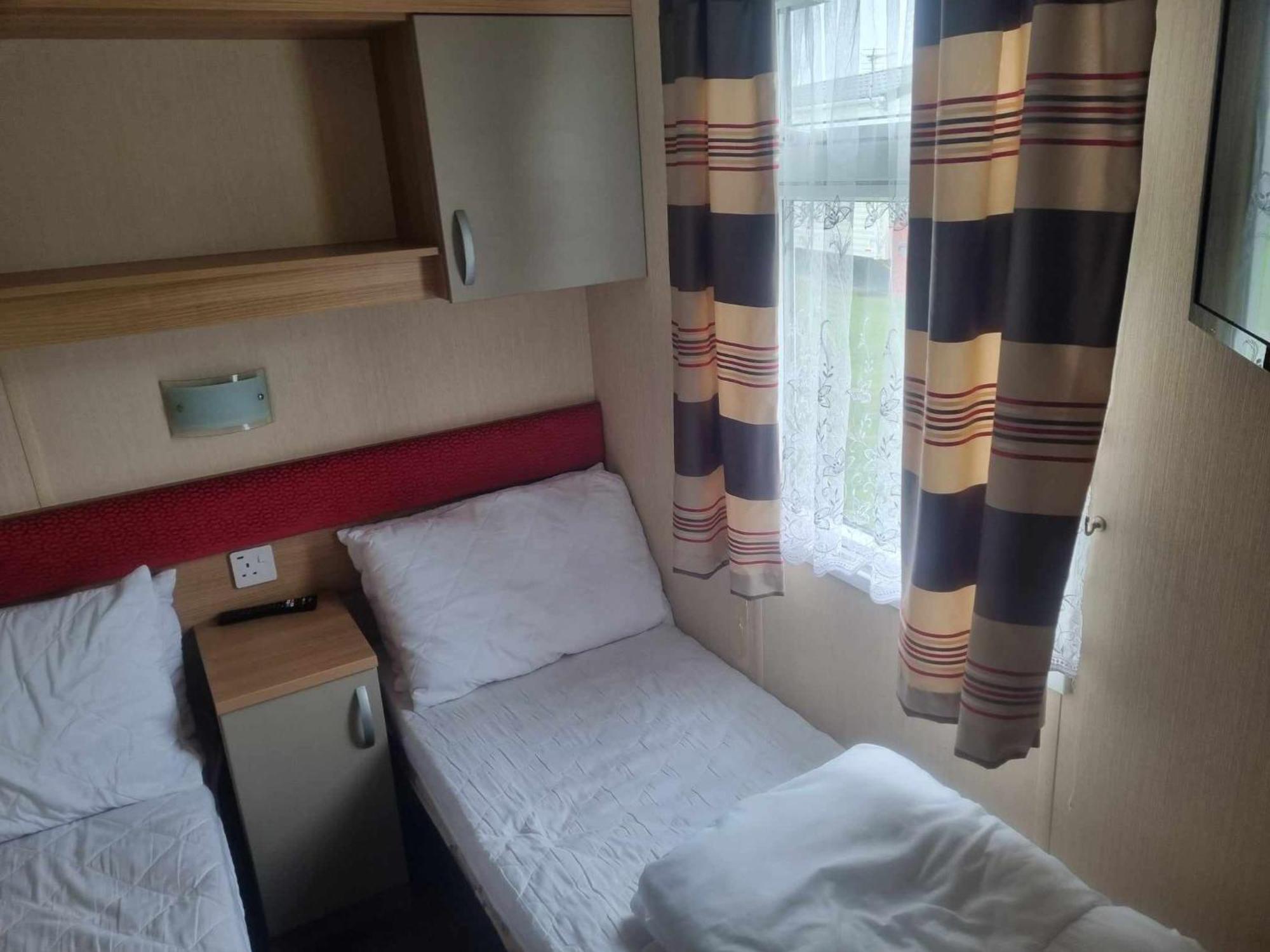 8 Berth Deluxe Caravan Palm Grove 142 Golden Palm Chapel St Leonards Екстериор снимка